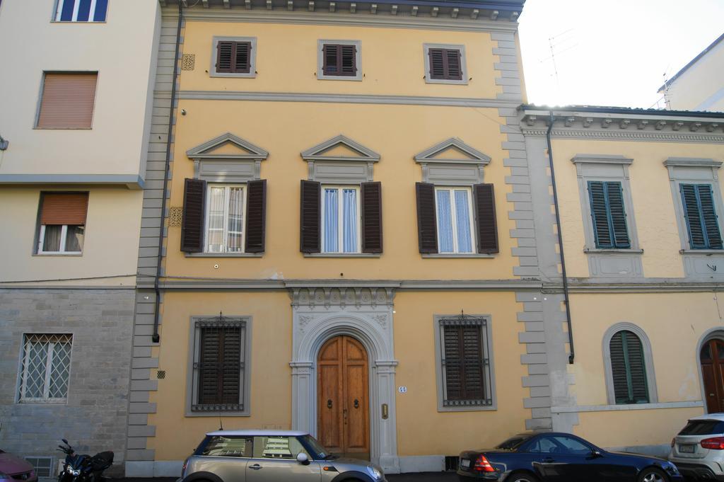 Fra Bartolomeo Apartment Firenze Bagian luar foto